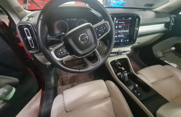 VOLVO XC40 T5 AWD | 247 KM | Rok produkcji: 2019 | Benzyna | Automat