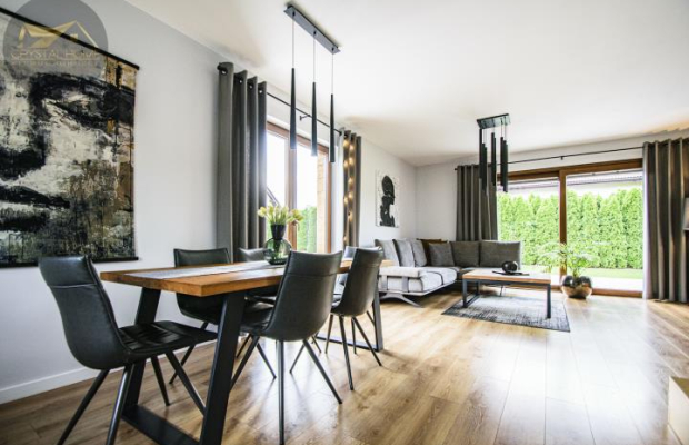 KOMFORTOWY I ELEGANCKI DOM CZEKA WŁAŚNIE NA CIEBIE