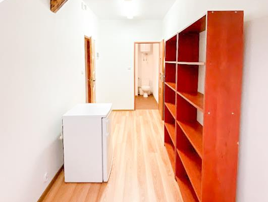 Lokal 173m2 / 4 biura