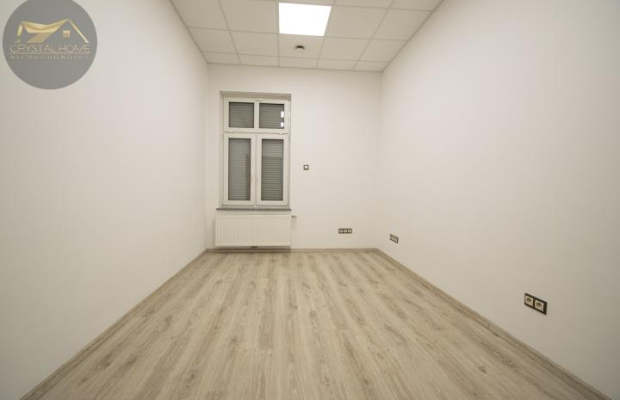 Lokal biurowy 96m2 / 6 pomieszczeń