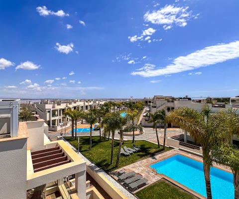 APARTAMENTY W LOS BALCONES, TORREVIEJA
