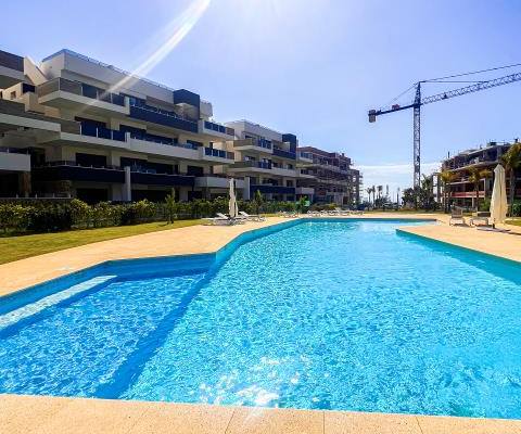 WYPOSAŻONY APARTAMENT W SERCU PLAYA FLAMENCA