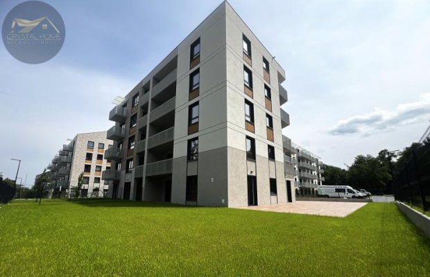 100m2 / ogródek / nowy budynek