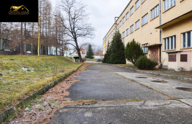 OBIEKT PRZEMYSŁOWO-PRODUKCYJNY Z PARKINGAMI