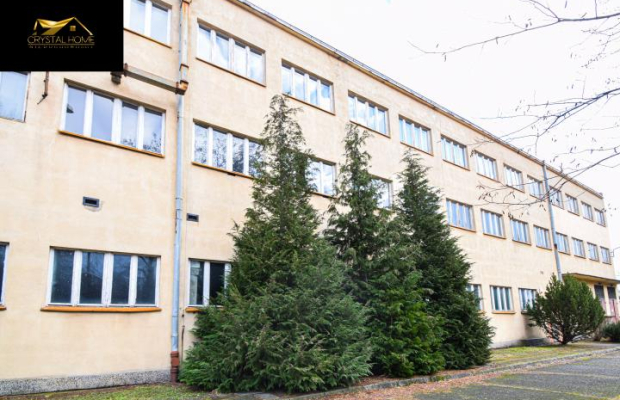 OBIEKT PRZEMYSŁOWO-PRODUKCYJNY Z PARKINGAMI