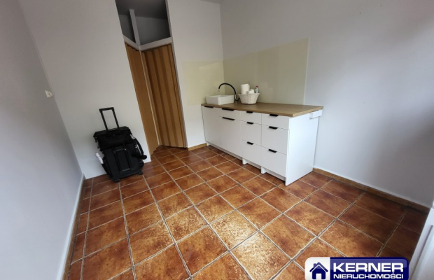 Lokal handlowy, usługowy, biurowy w centrum Płot