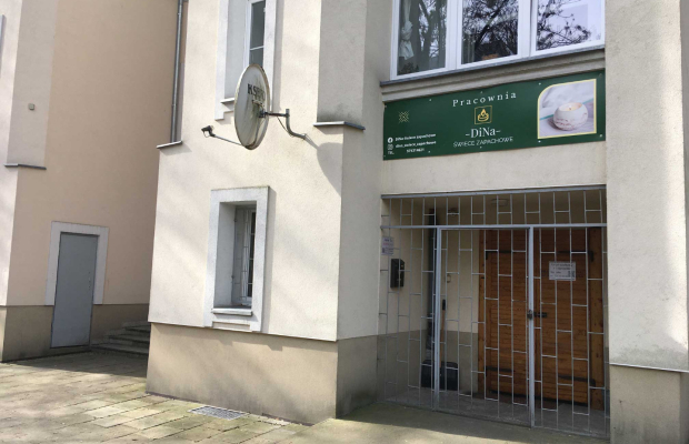 Sprzedam lokal użytkowy przy ul. Jemiołowej  we Wrocławiu.
