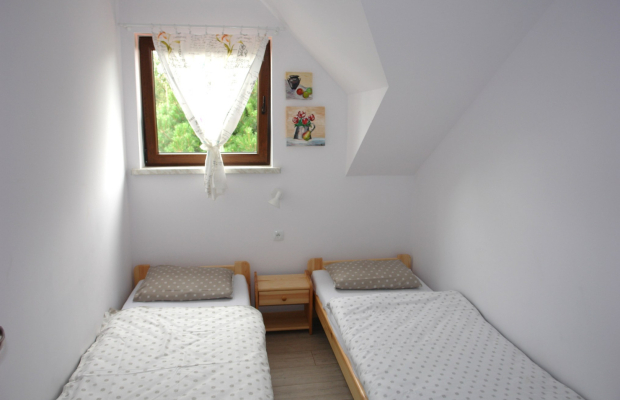 Apartamenty, domki nad morzem - Sarbinowo. Wśród zieleni dla dzieci