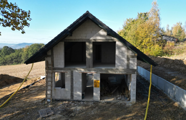 Dom w SSO, w ok. Myślenic,134,5 m2, 7ar działka