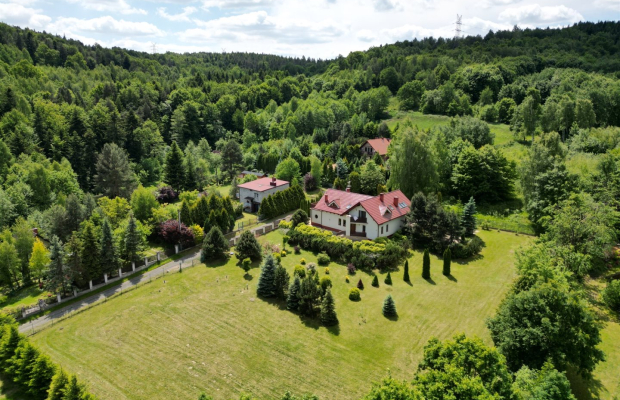 Zadbany dom w Bęczarce o pow. 200m².