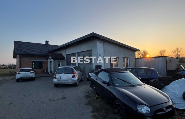 Dom, kawalerka, warsztat, działka 3600 m2