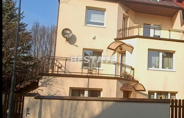 Szereg z ogrodem, kawalerka, budynek gospodarczy