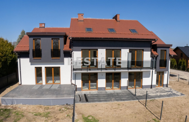 Z przyjemnością prezentuję Państwu ofertę sprzedaży  domów jednorodzinnych  w zabudowie  bliźniaczej,  o powierzchni  130,35 m2