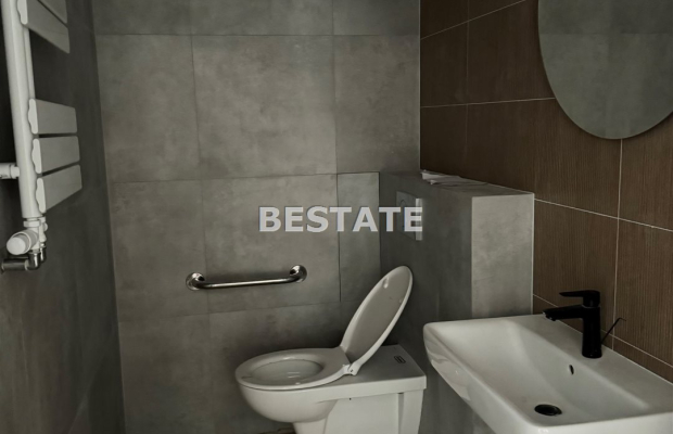 Pod usługi 136m2, nowe, centrum, witryna