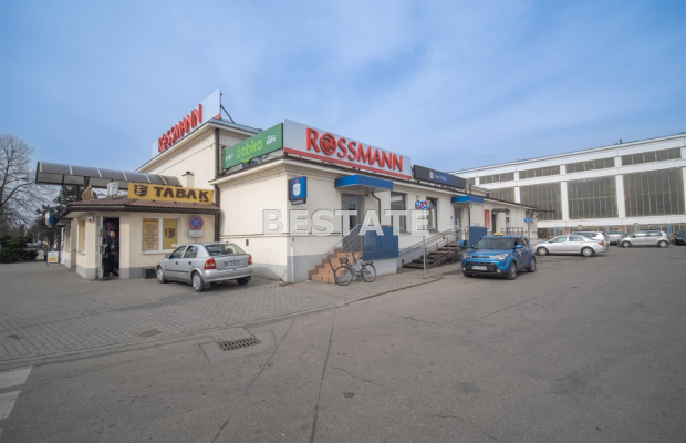 Wszechstronny lokal komercyjny w Tarnowie Mościcach - miejsce dla różnorodnych przedsięwzięć!    

   Przedstawiamy Państwu ofe