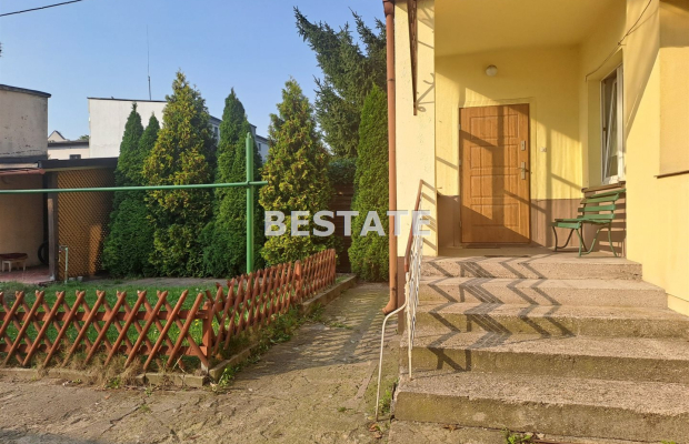 Bezczynszowe M-4 z ogrodem, miejscem postojowym