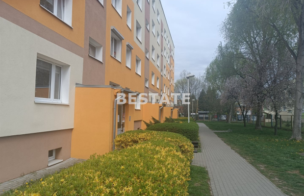 M2, Bugaj, duży balkon loggia