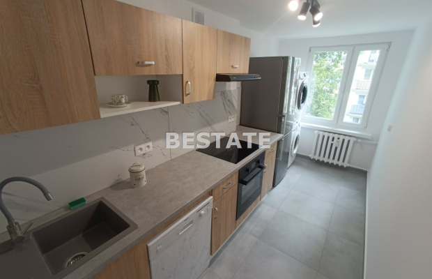 M3,po remoncie,balkon loggia,Piaski