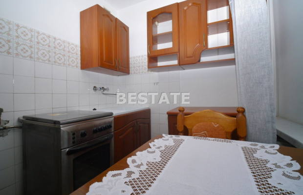 Oferujemy Państwu do sprzedaży mieszkanie o powierzchni  48,8 m2,  zlokalizowane w Tarnowie przy ul. Bitwy pod Monte Cassino. 

