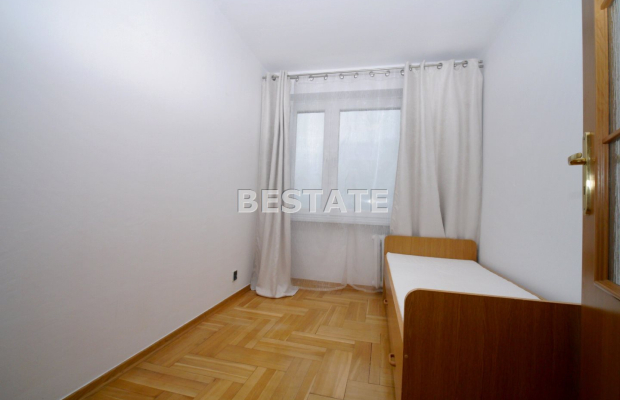 Oferujemy Państwu do sprzedaży mieszkanie o powierzchni  48,8 m2,  zlokalizowane w Tarnowie przy ul. Bitwy pod Monte Cassino. 
