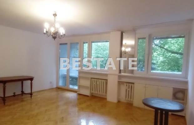 56m2, możliwe 3 pokoje,piwnica, Legnicka/Popowicka