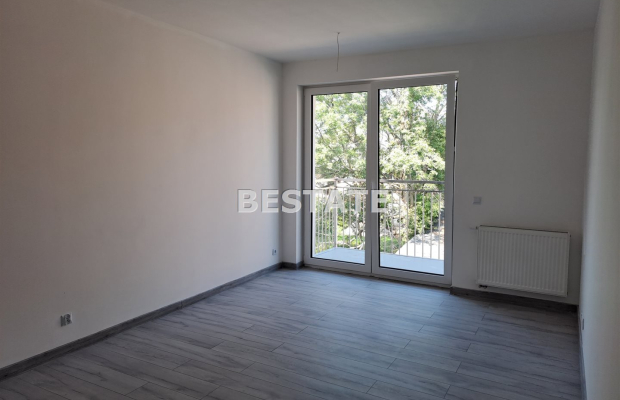 Apartament, 2 pokoje, winda,  miejsce postojowe
