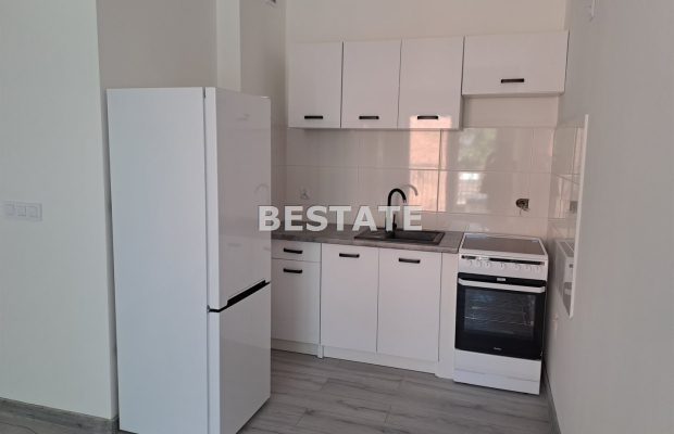 Apartament, 2 pokoje, winda,  miejsce postojowe