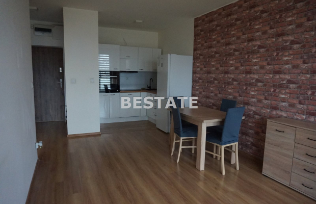 Nowe M-3 winda, miejsce postojowe, balkon