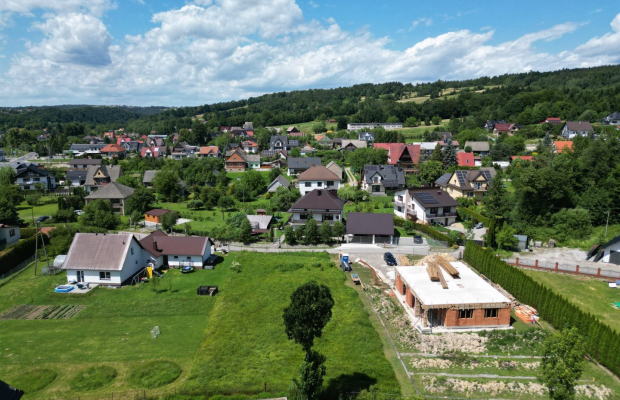 Łęki 11a pod zabudowę mieszkaniową.