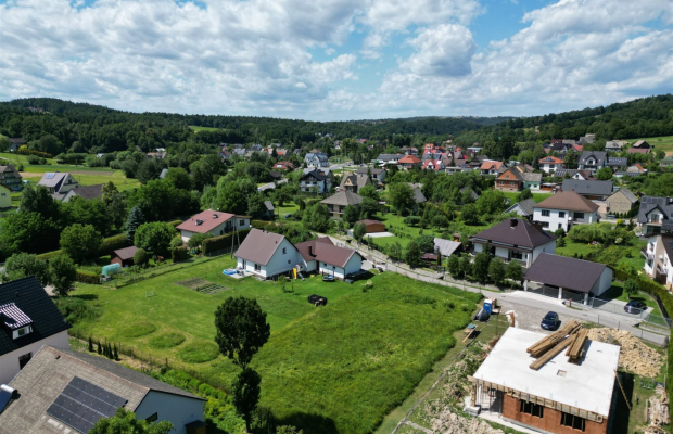 Łęki 11a pod zabudowę mieszkaniową.