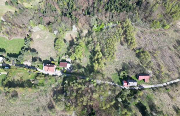 Duża działka w otoczeniu lasu, 3,5 km od jeziora