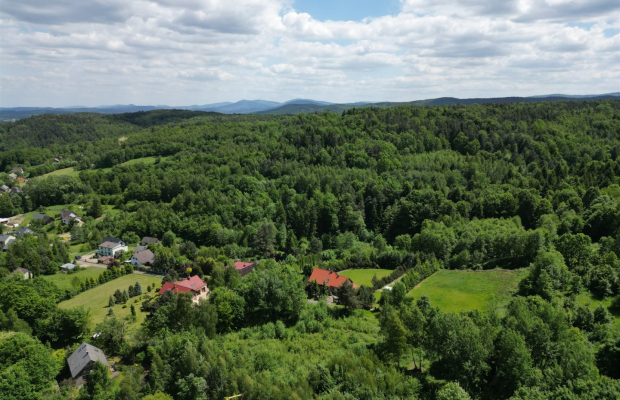 Działka budowlana 11 ar – Bęczarka