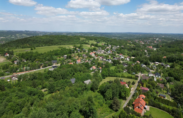 Działka budowlana 11 ar – Bęczarka