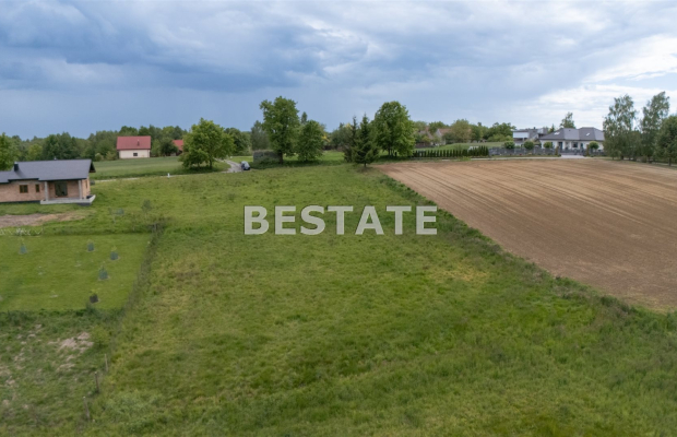 Widokowa działka w Łękawicy, idealna pod inwestycję lub wymarzone miejsce na dom!    
  
TYLKO W BESTATE NIERUCHOMOŚCI TARNÓW  