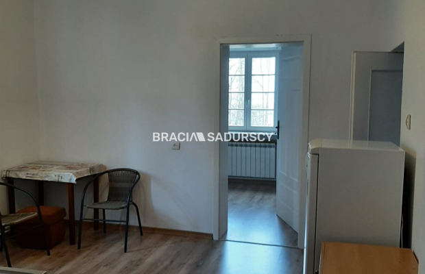 Libertów, lokal, 90m2, 4-pok
