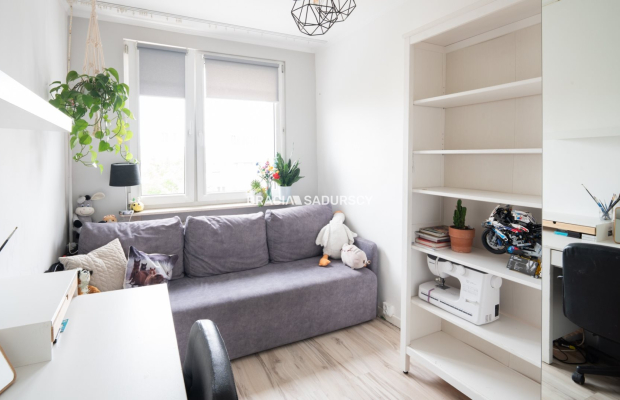 64m2 3 pok + os kuchnia balkon ul.Telimeny!