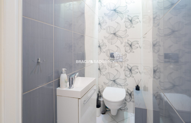 64m2 3 pok + os kuchnia balkon ul.Telimeny!