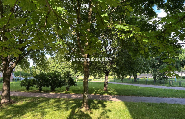 35m2 2 pokoje balkon Mistrzejowice!