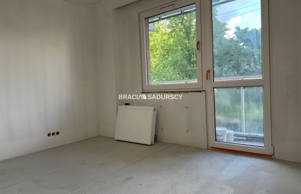 35m2 2 pokoje balkon Mistrzejowice!