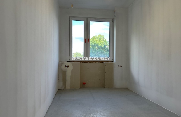 35m2 2 pokoje balkon Mistrzejowice!