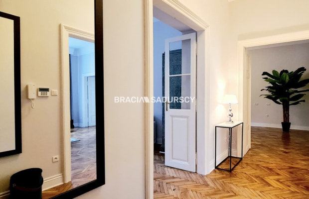 Wyjątkowy apartament w sercu Krakowa!