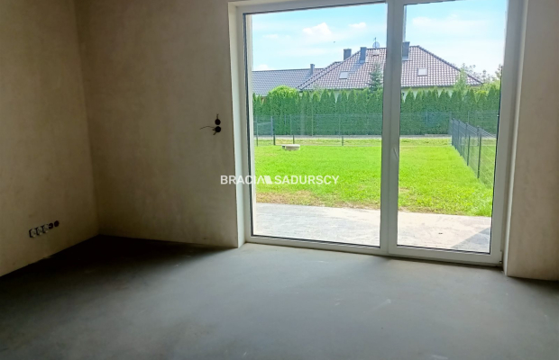 101m2, miejsce postojowe, ul. Dożynkowa, taras