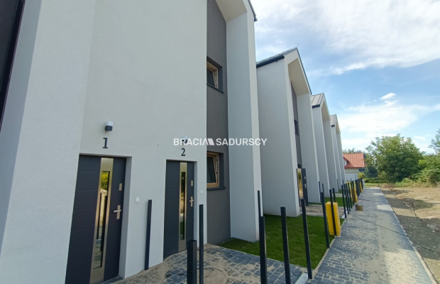 101m2, miejsce postojowe, ul. Dożynkowa, taras