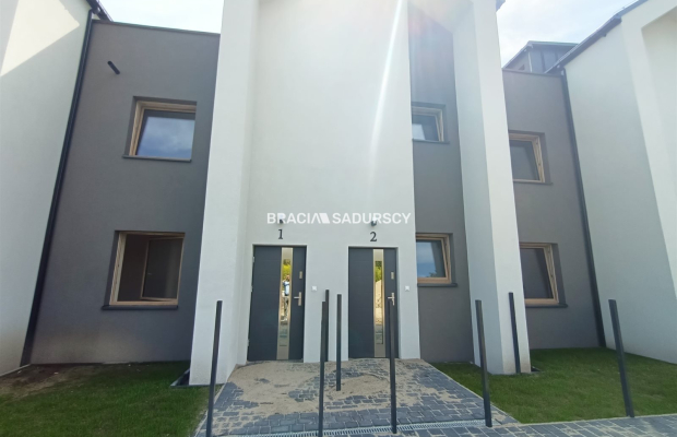 101m2, miejsce postojowe, ul. Dożynkowa, taras