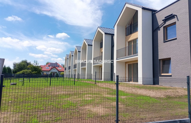 101m2, miejsce postojowe, ul. Dożynkowa, taras
