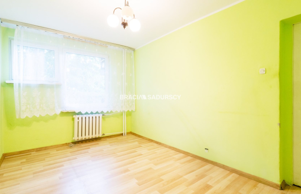 Czyżyny - przestronne i funkcjonalne 4 pokojowe mieszkanie o pow. 73 m 2    

 Do sprzedaży funkcjonalne  mieszkanie    o pow. 