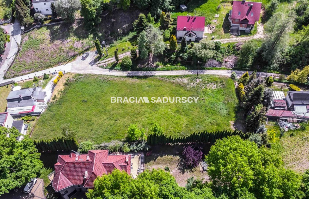 Działka przy ul. Poniedziałkowy Dół -Zwierzyniec
