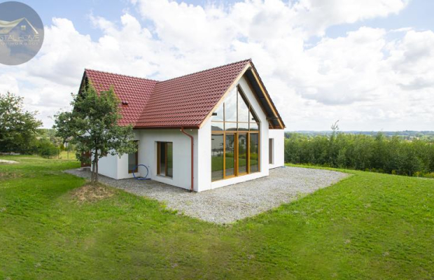 Dom z pięknymi widokami / Ślęża / komfort i spokój