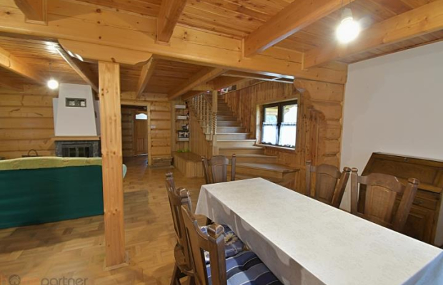 Piękny dom z bali przy lesie, w górach, dz.5799 m2