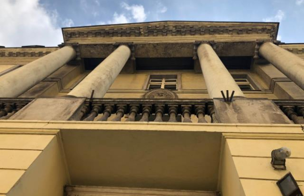 XVIII wieczny pałac w sercu Wrocławia na sprzedaż